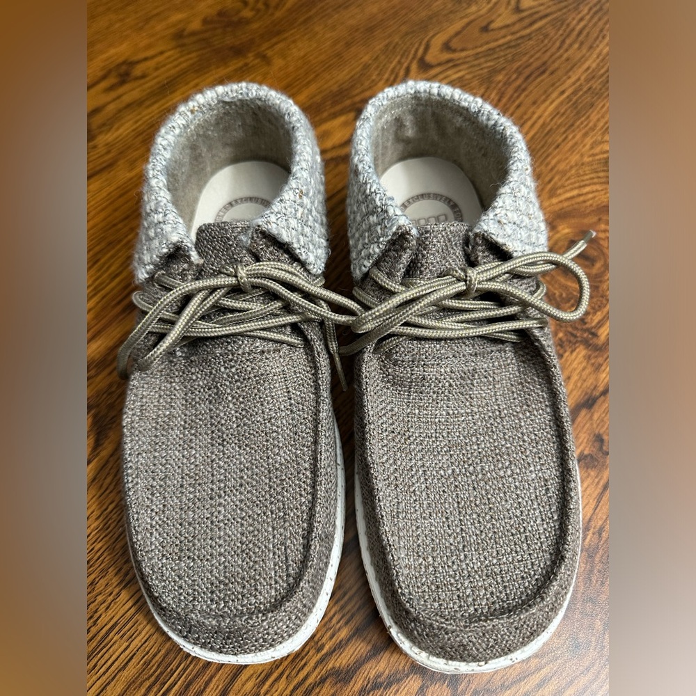 Hey Dude Women’s Britt Brown Size 8